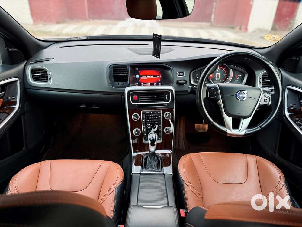 Volvo S60 D4 Momentum, 2017, Diesel