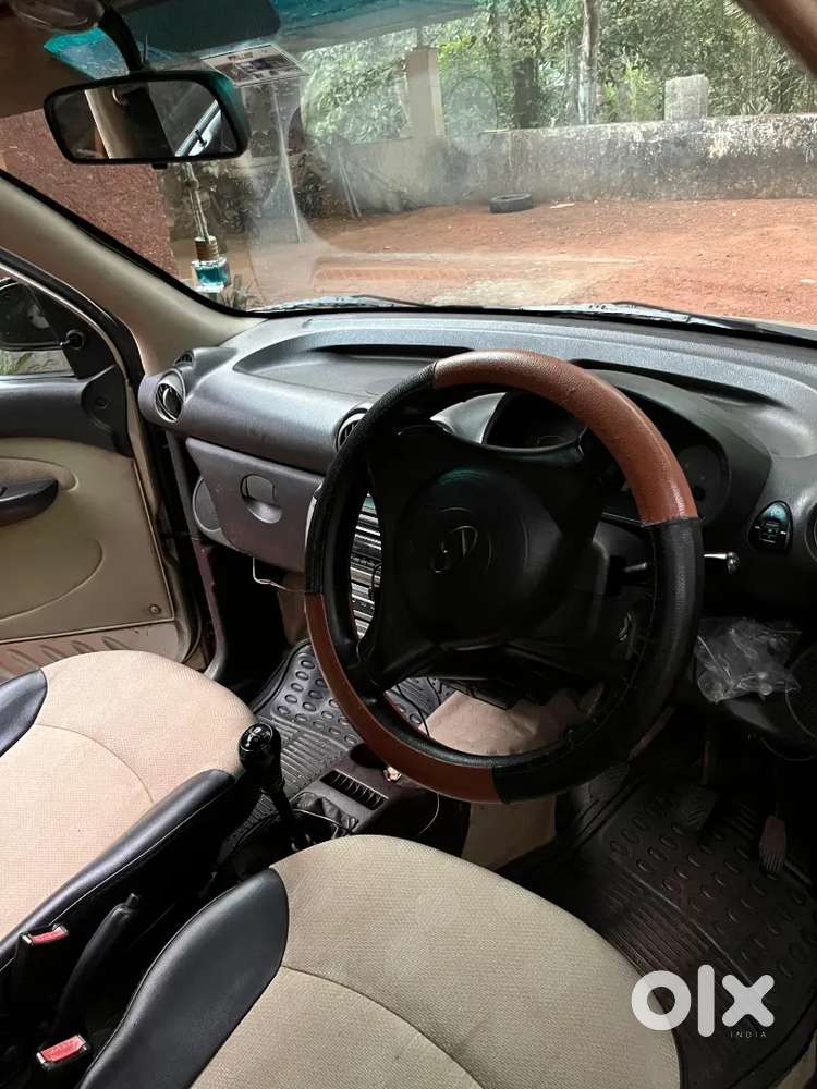 Ac Power Steering Power Window Papper  2030,2 New Tyre,good Condition