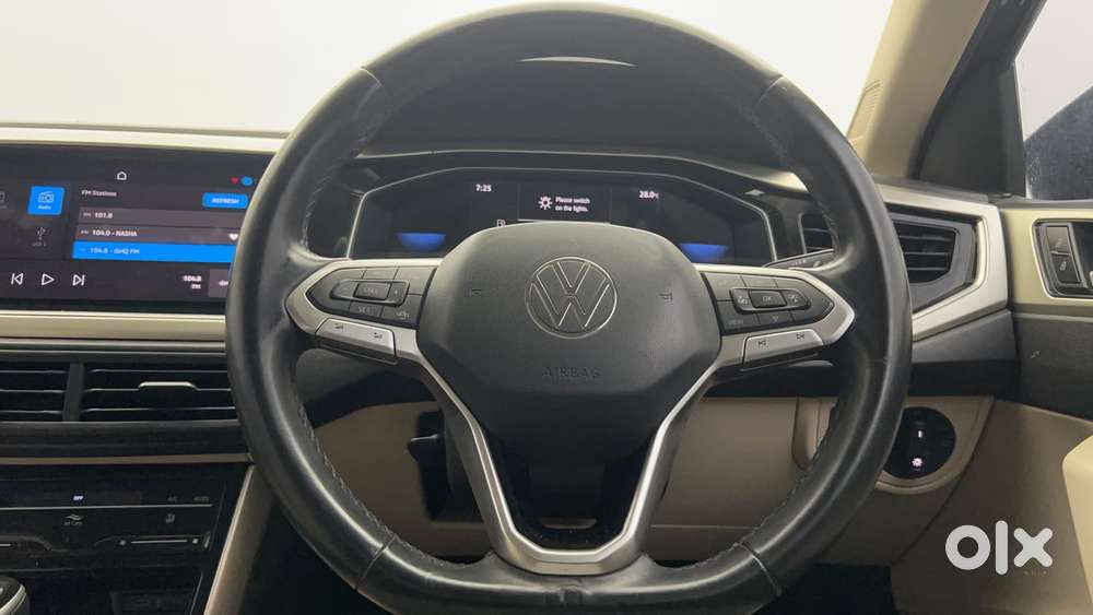 Volkswagen Virtus 1.0 Topline Tsi At, 2023, Petrol