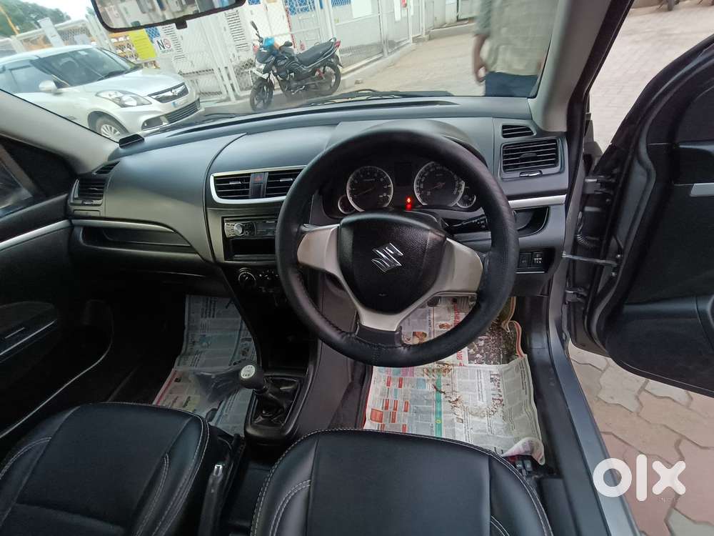 Maruti Suzuki Swift Vxi 1.2 Abs Bs-iv, 2013, Petrol