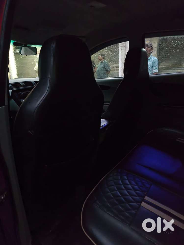 Mahindra Kuv100 Nxt 1.2 K4 Plus Petrol 6 Str, 2016, Cng & Hybrids