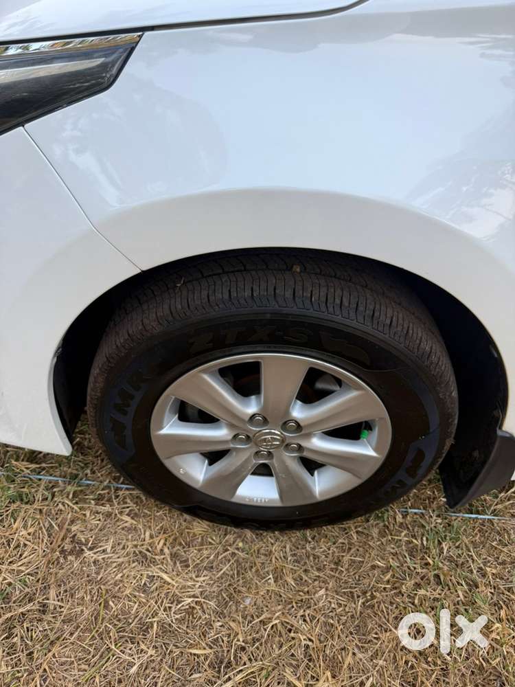 Toyota Corolla Altis Diesel 2015