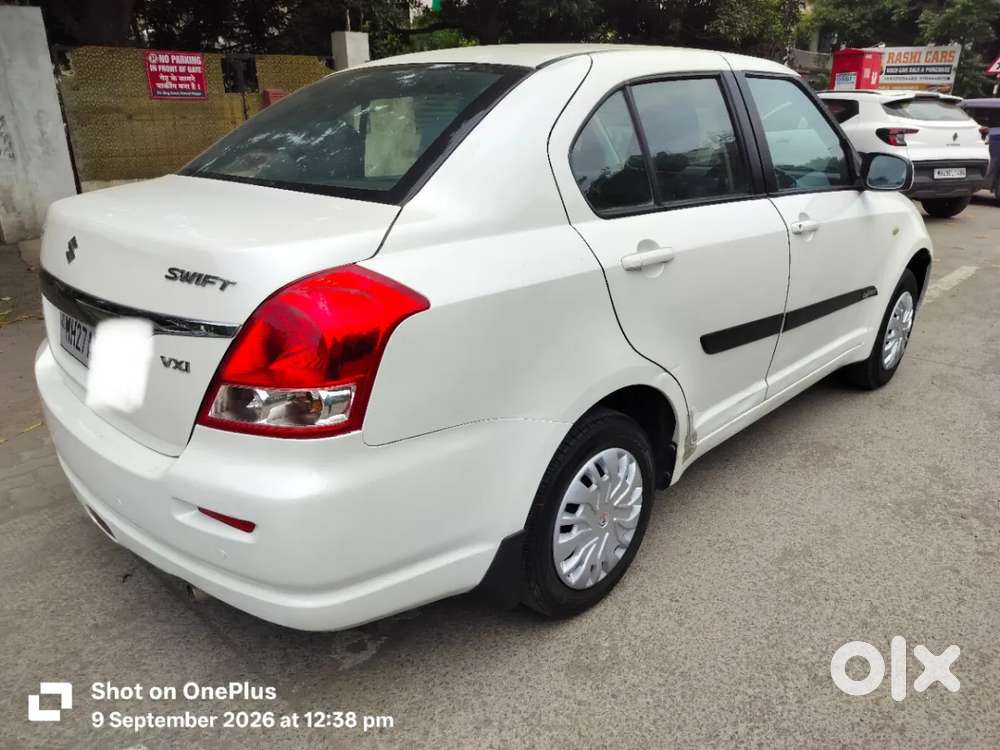 Maruti Suzuki Swift Dzire 1.2 Vxi Bsiv, 2011, Petrol