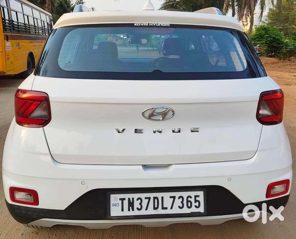 Hyundai Venue S, 2022, Petrol