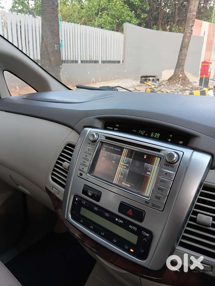 Toyota Innova 2.5 V 7 Str, 2014, Diesel
