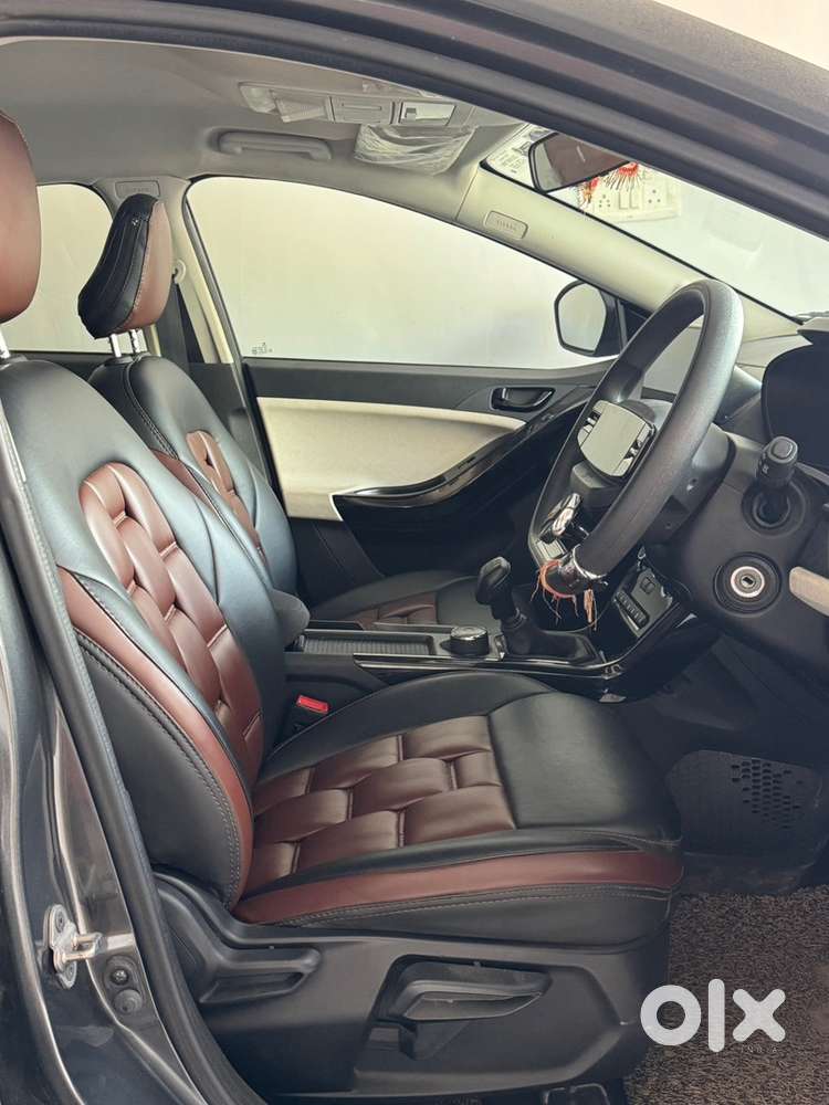 Tata Nexon Petrol 2025