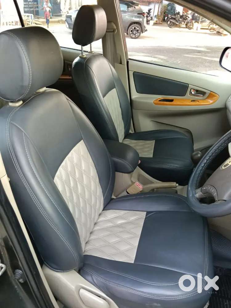 Toyota Innova 2011 Diesel 166000 Km Driven, Good Condition