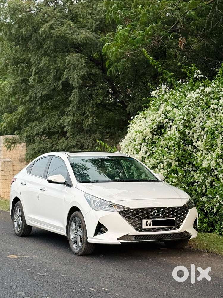 2022 Hyundai Verna Petrol Manual