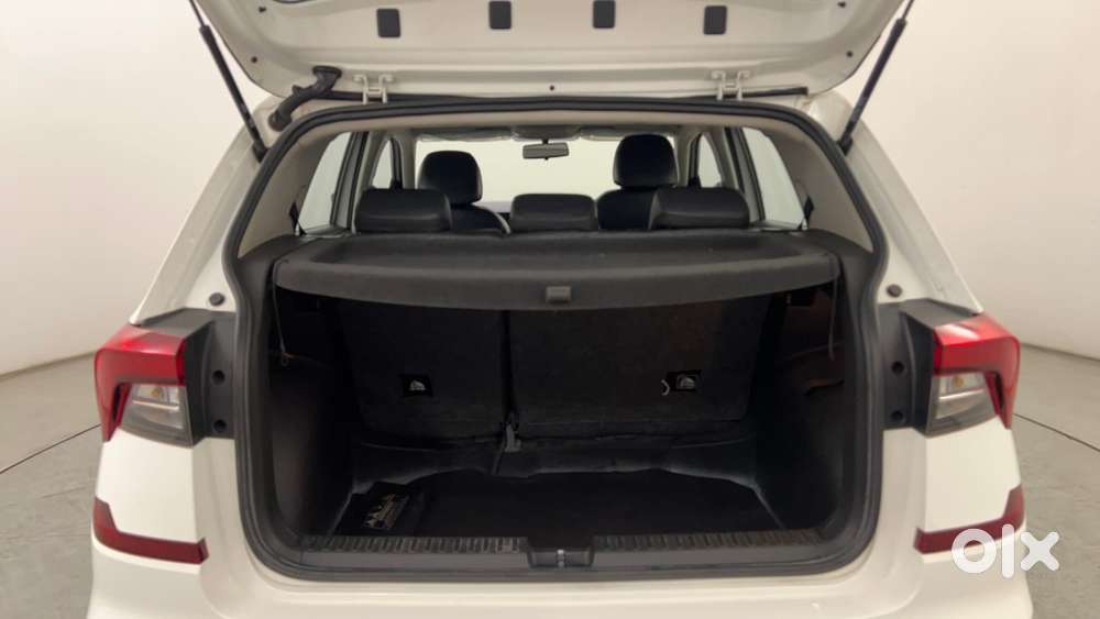Skoda Kushaq Ambition 1.0l Tsi Mt, 2022, Petrol