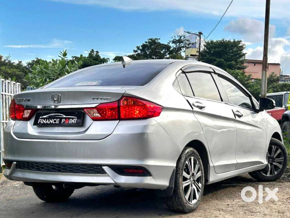 Honda City 1.5 V 4th Gen I-vtec Mt, 2017, Petrol