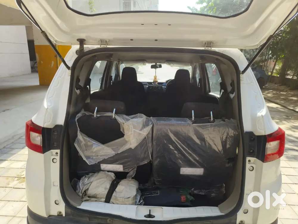 Renault Triber Petrol 27000 Km Driven