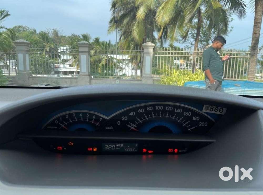 Toyota Etios Liva 2014-2016 V, 2016, Petrol