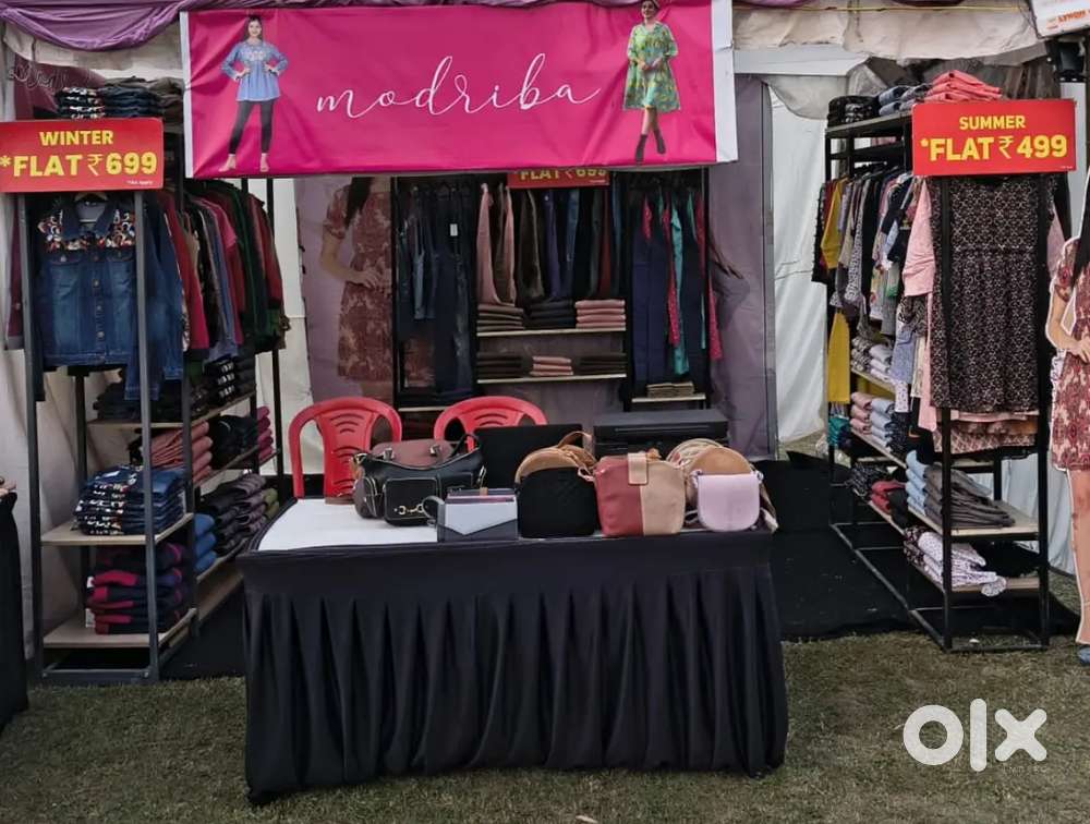 Presentable Sales girl required for exhibition