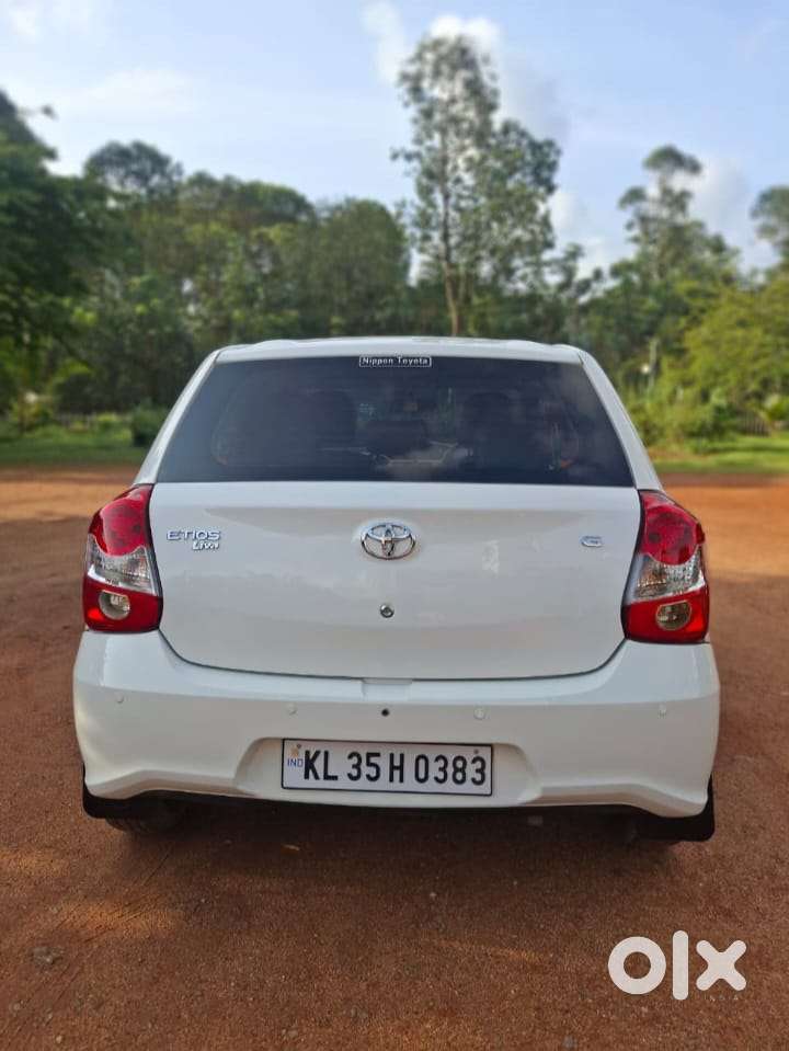 Toyota Etios Liva [2017-2020] 1.2 G Sp, 2017, Petrol