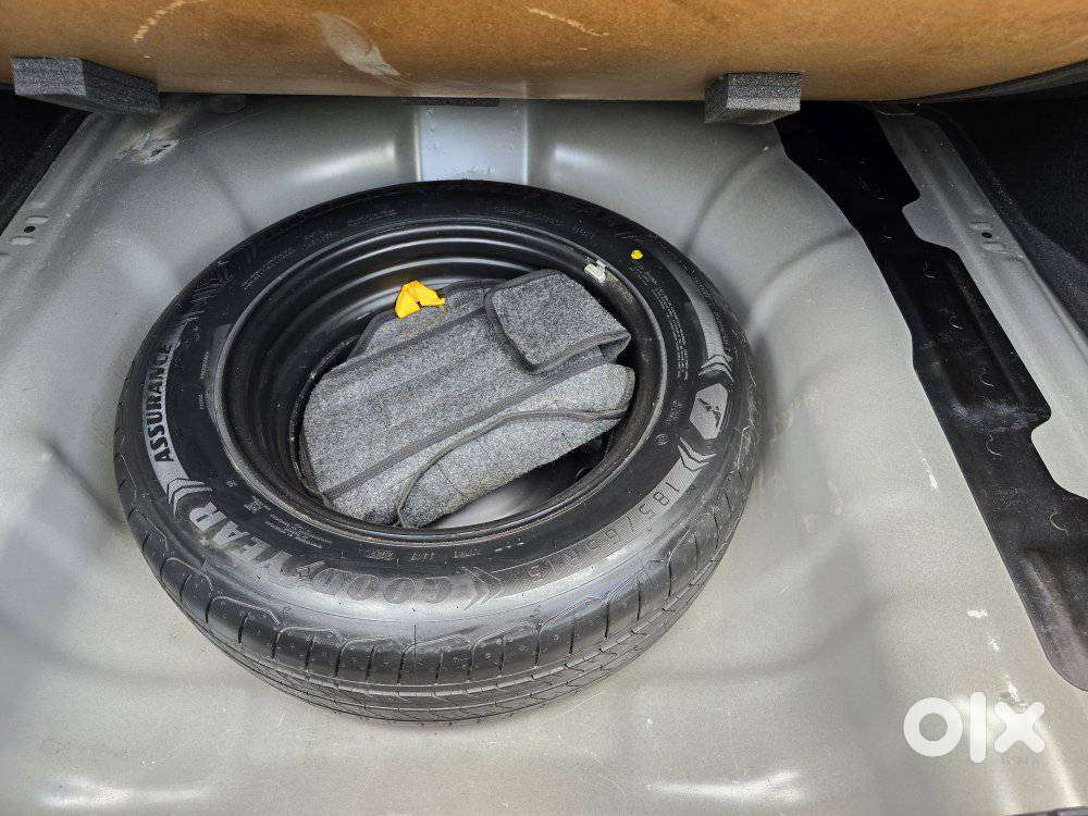 Hyundai Verna 1.5 Sx Petrol Mt, 2023, Petrol