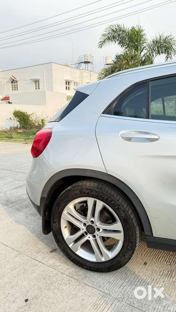 Mercedes-benz Diesel Automatic 2015