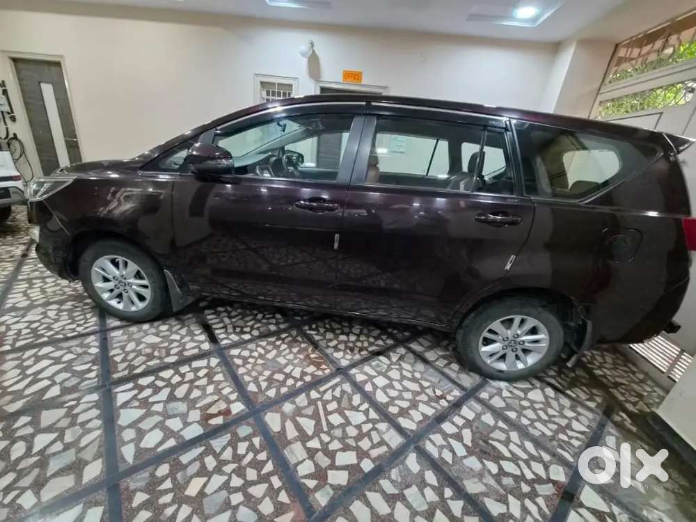 Toyota Innova Crysta 2018