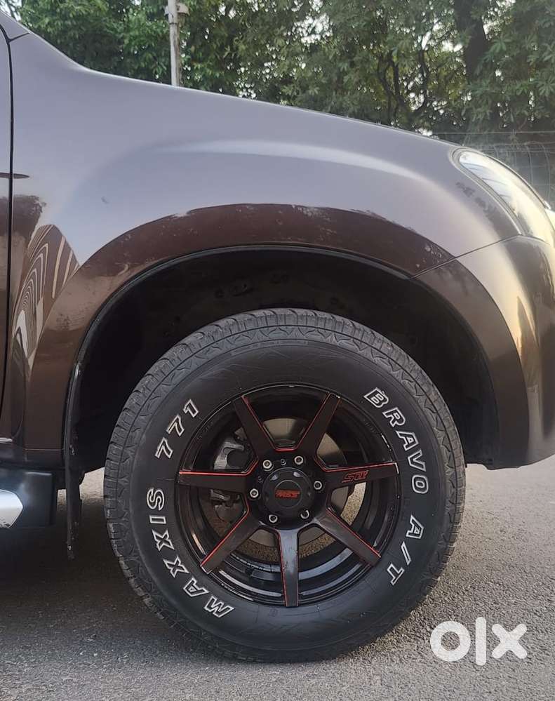 Isuzu D-max V-cross 4x4, 2018, Diesel