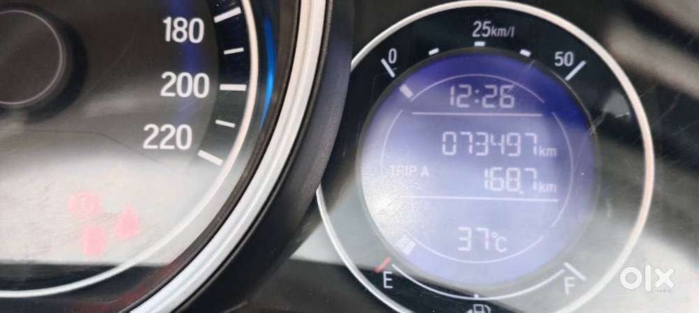 Honda Jazz V Automatic, 2015, Petrol