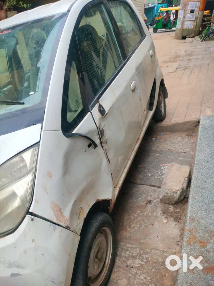 Tata Nano 2012