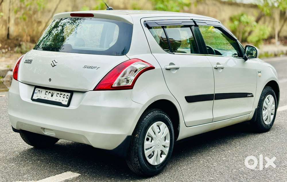 Maruti Suzuki Swift 1.2 Lxi (o), 2017, Petrol