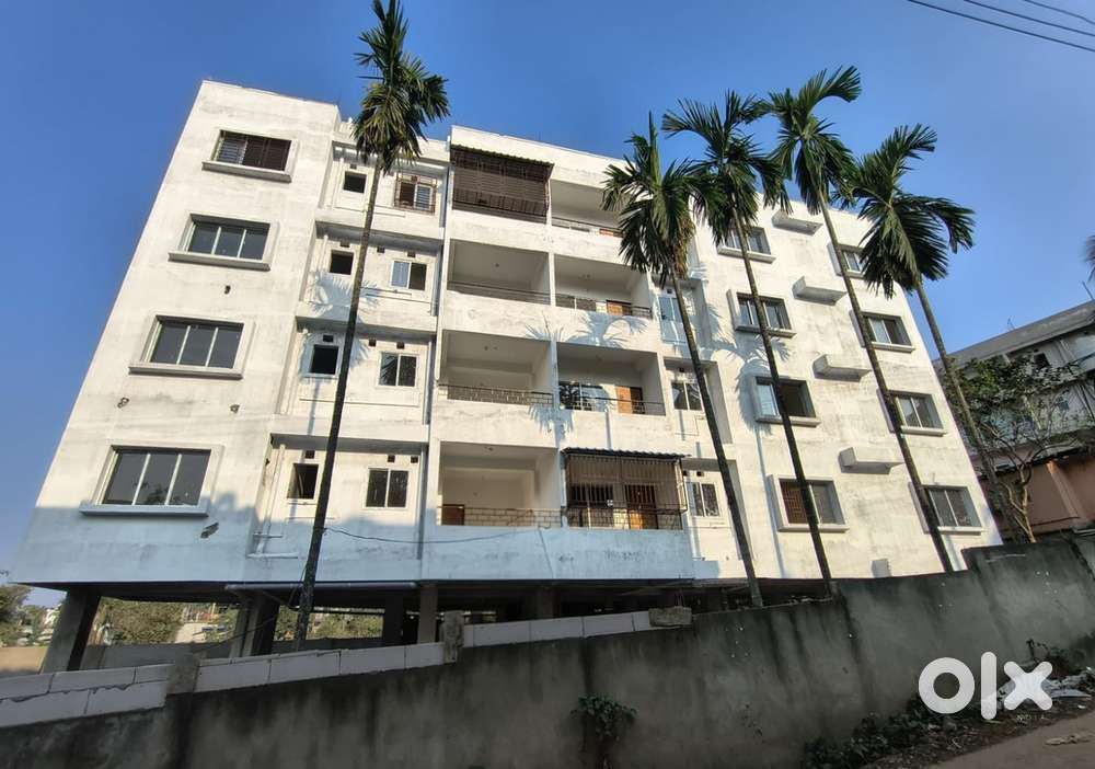 Ready to move within 1months RERA aproved 2bhk flat at lalmati guwahat