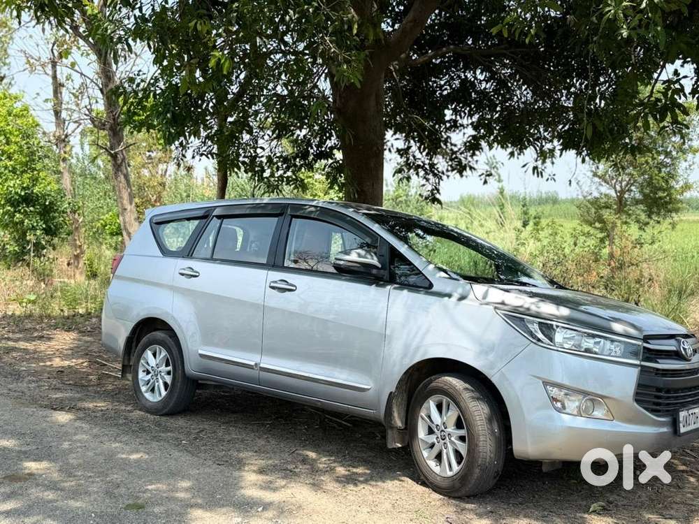 Toyota Innova Crysta 2018 Diesel Well Maintained
