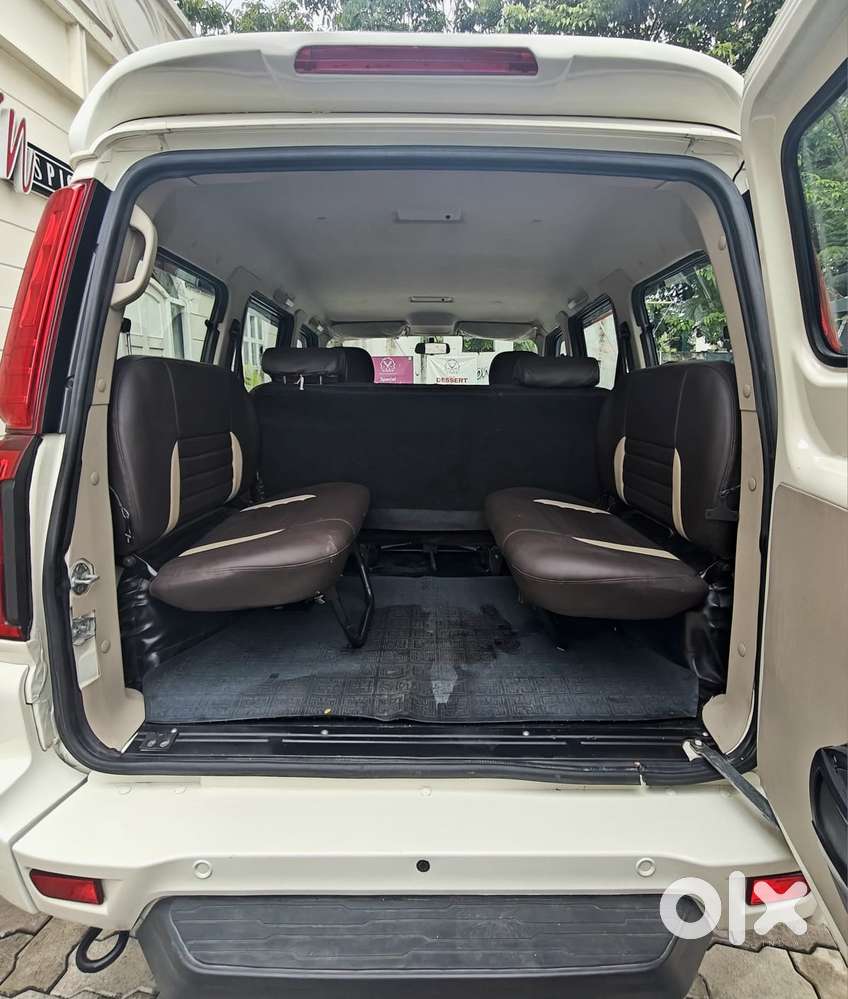 Mahindra Scorpio Classic, 2023, Diesel