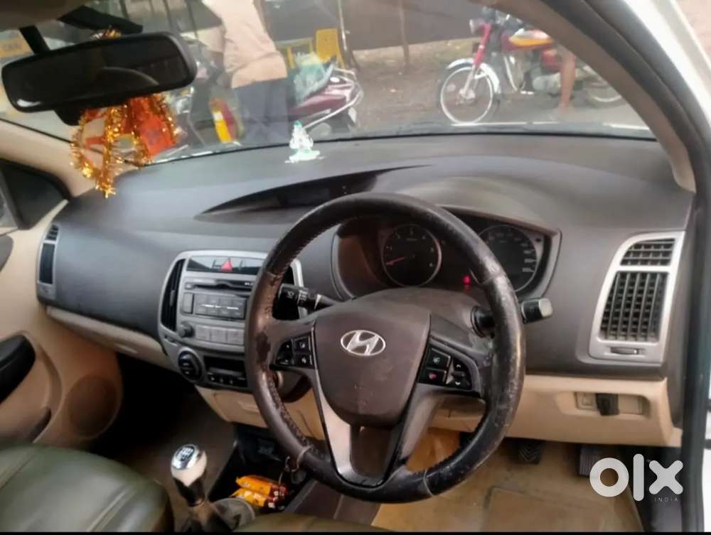 Hyundai I20 Spotz 2013 Variant
