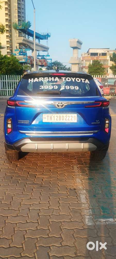 Toyota Urban Cruiser Hyryder V Hybrid Aero Edition, 2024, Petrol