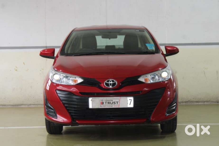 Toyota Yaris J Cvt, 2020, Petrol