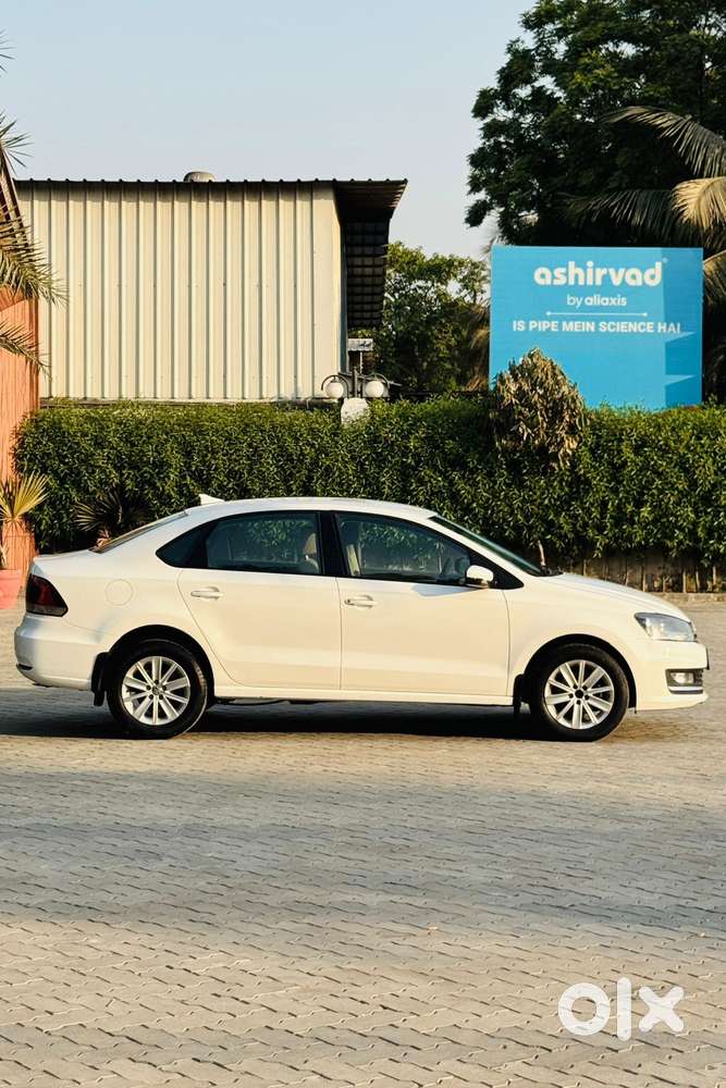 Volkswagen Vento 1.2 Tsi Highline Plus At, 2017, Petrol