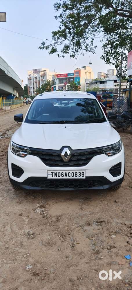 Renault Triber Rxl, 2022, Petrol
