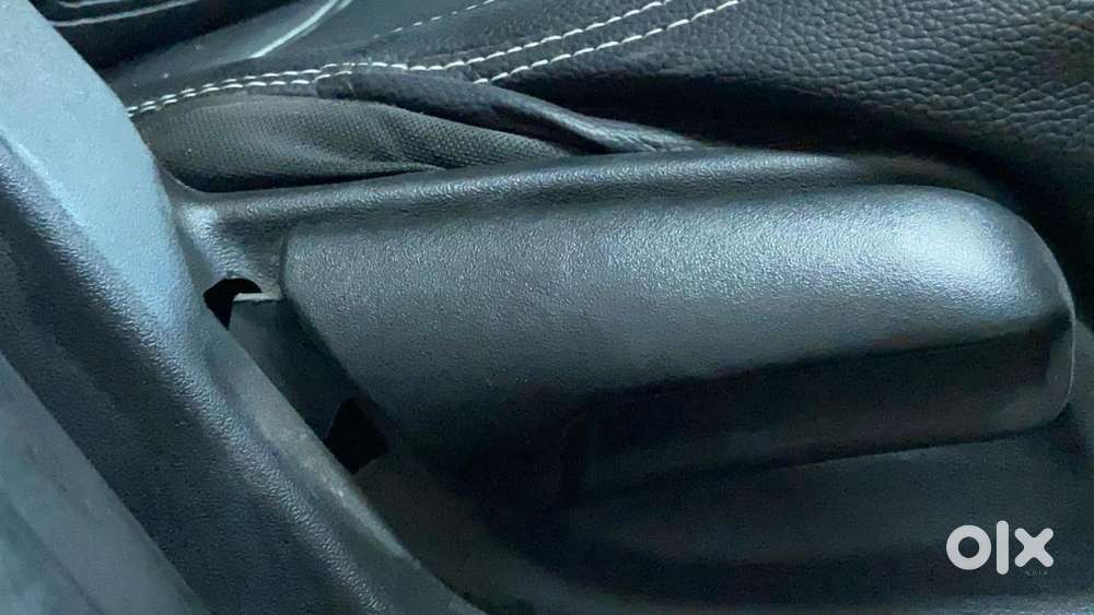 Maruti Suzuki Swift Vxi, 2017, Petrol