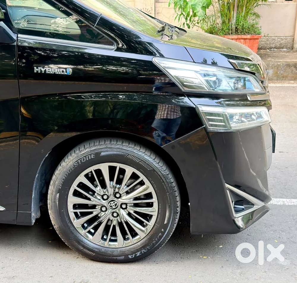 Toyota Vellfire, 2022, Petrol