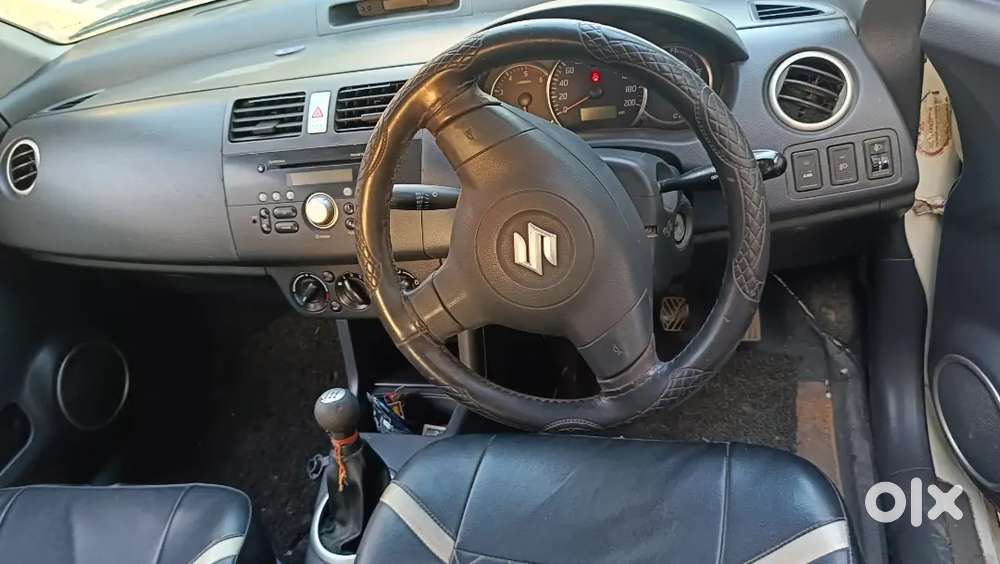 Maruti Suzuki Dzire 2011