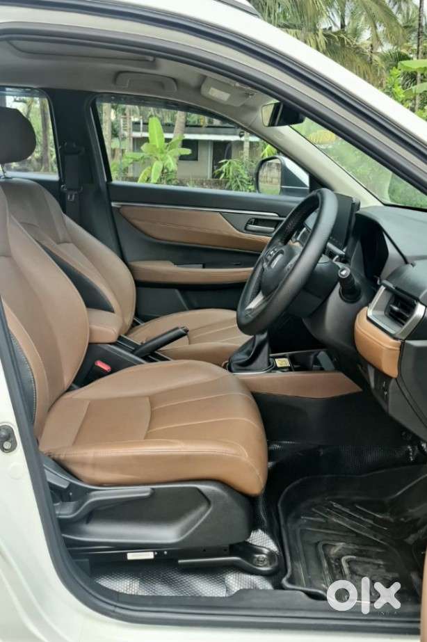 Honda Elevate Zx Mt, 2023, Petrol