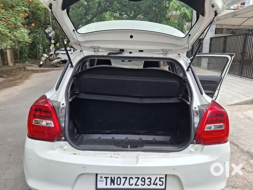 Maruti Suzuki Swift 2022 Petrol 33000 Km Driven