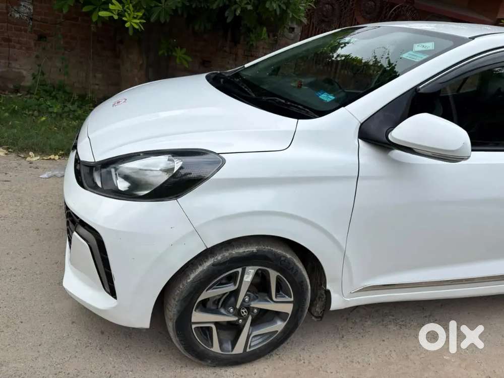 Hyundai Aura Sx 2025