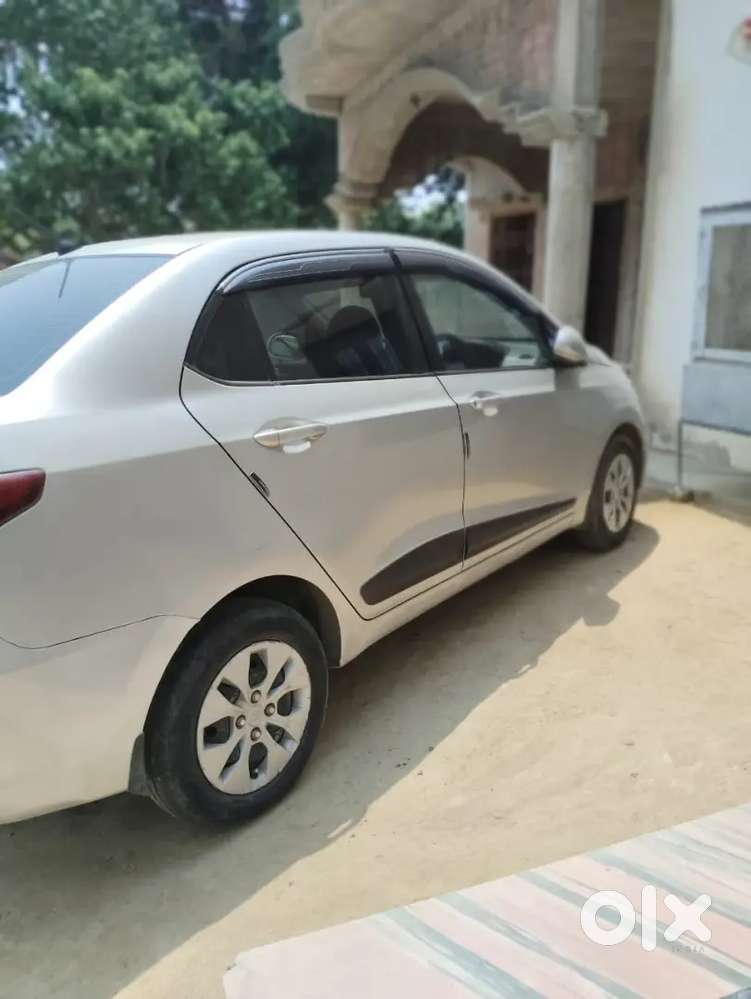 Hyundai Xcent Crdi 2016 Petrol Manual