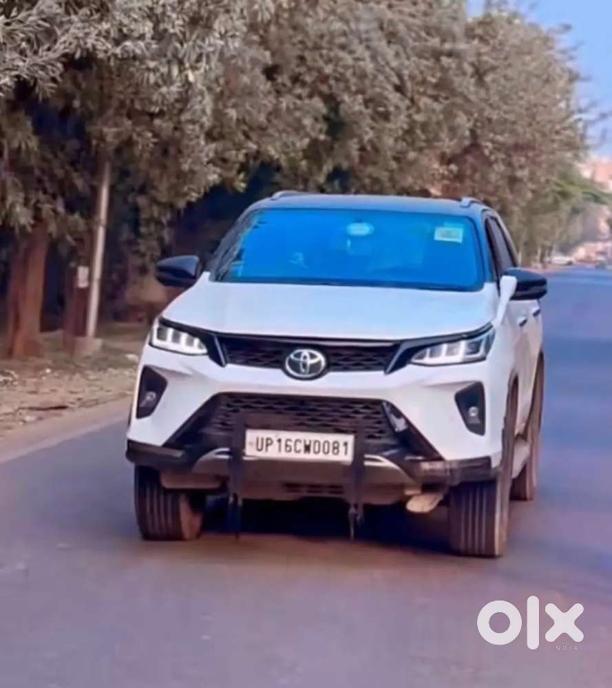 Mujhe New Car Leni H