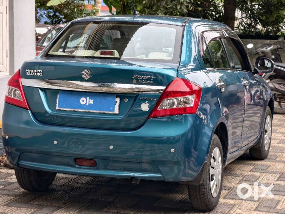 Maruti Suzuki Swift Dzire 1.2 Vxi Bsiv, 2013, Petrol