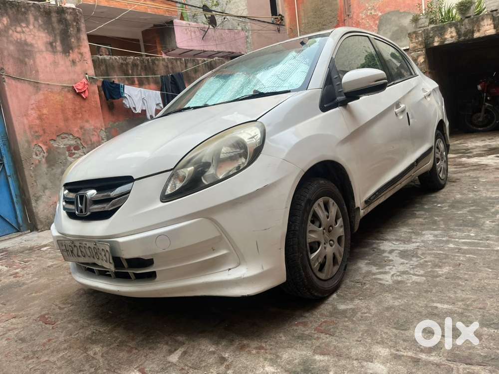 Honda Amaze Petrol 2015
