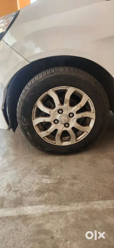 Honda Amaze 2015 Petrol 64200 Km Driven