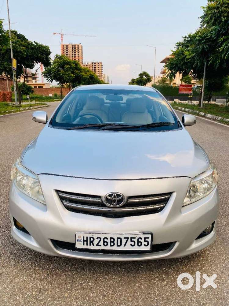 Toyota Corolla Altis 2010-2013 Vl, 2010, Petrol