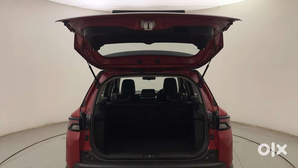 Maruti Suzuki Vitara Brezza 1.5 Zxi Plus At Dual Tone, 2023, Petrol
