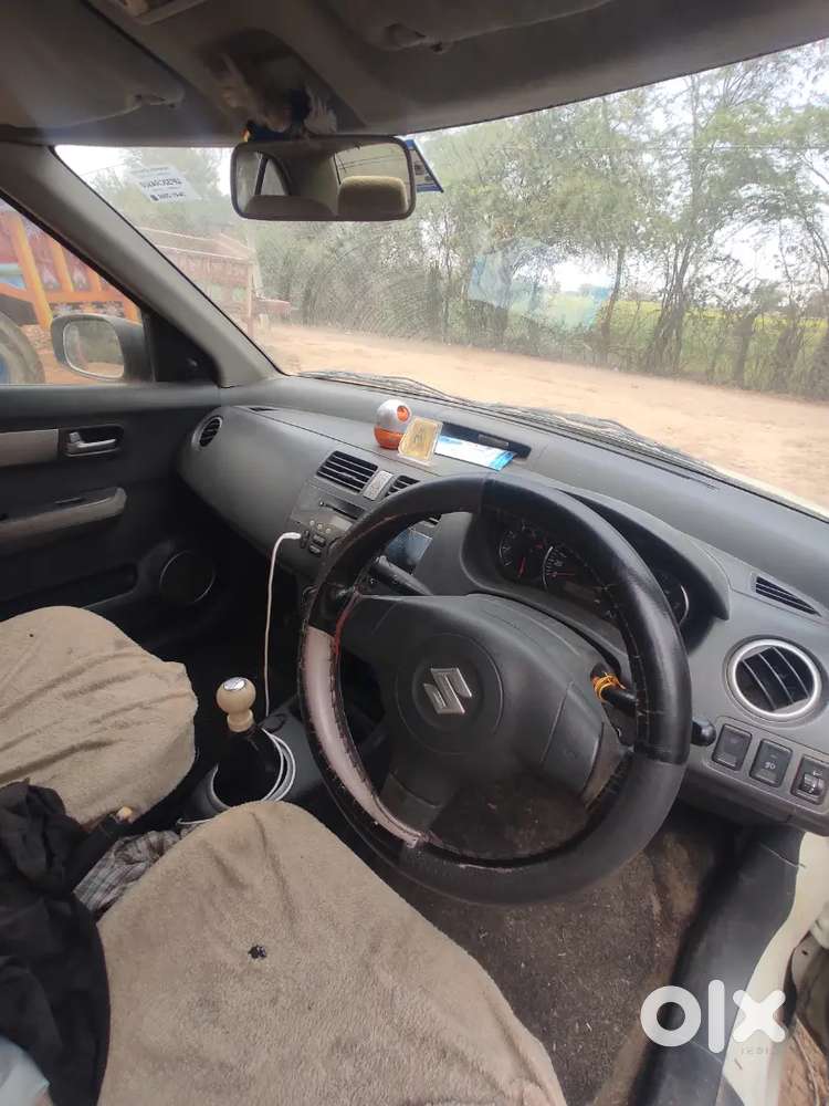 Maruti Suzuki Swift Dzire 2009