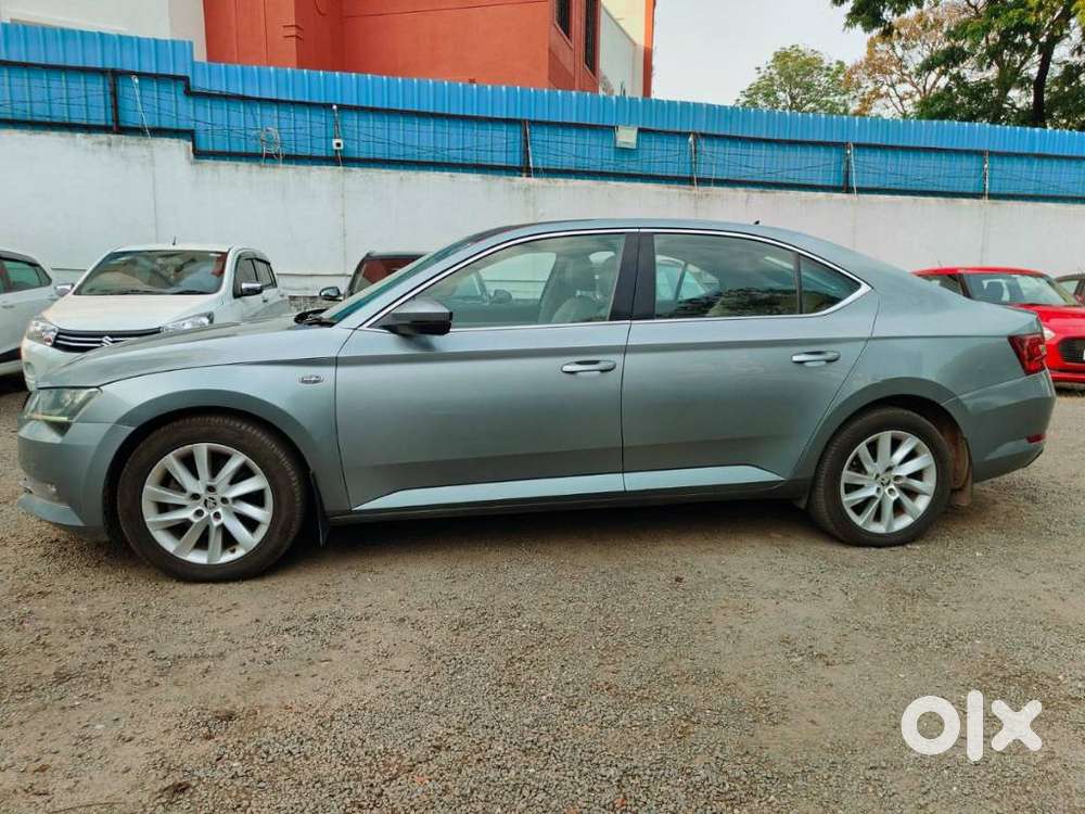 Skoda Superb L&k 2.0 Tdi At, 2017