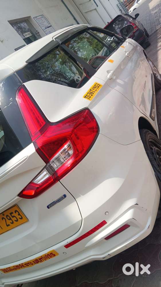 Maruti Suzuki Ertiga Vxi Shvs, 2023, Petrol