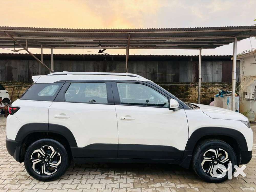 Maruti Suzuki Brezza 1.5 Zxi Plus Smart Hybrid, 2023, Petrol